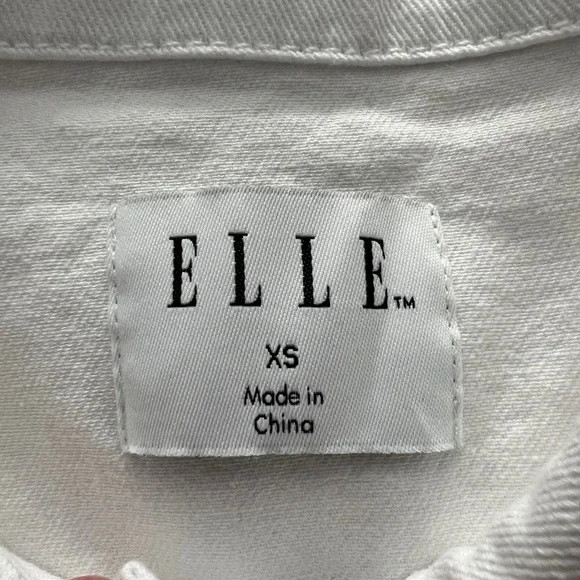 NWOT ELLE Women’s White Lightweight Stretch Jean Jacket Size X-Small - Picture 4 of 11